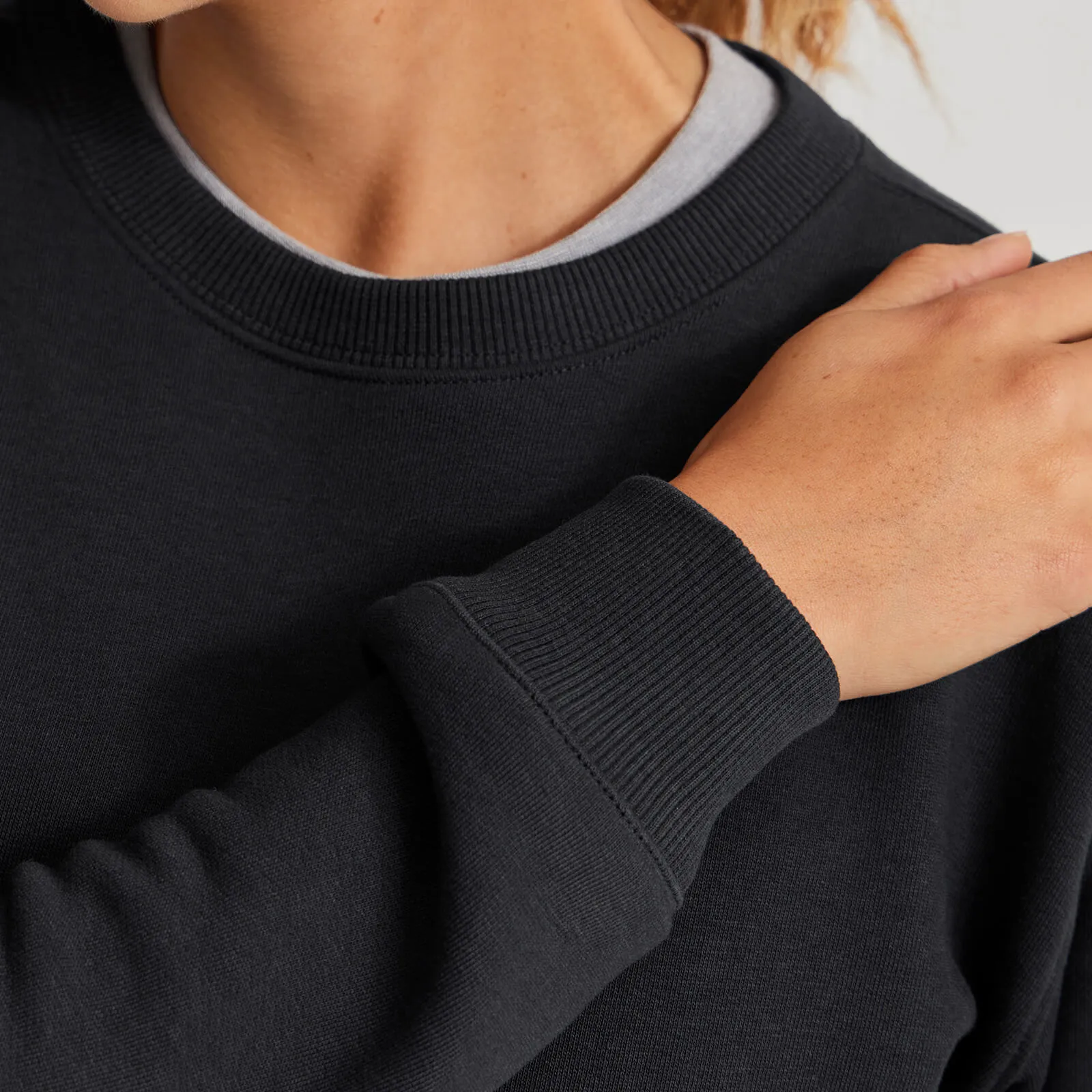 Women's R&R Sweatshirt - Natural Black